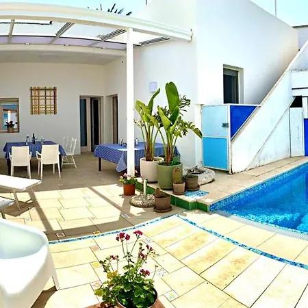 Casa Mondrian - Comfort E Design Con Piscina Privata Ferienhaus