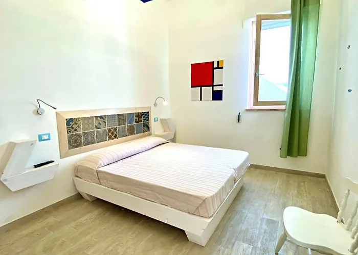 Casa Mondrian - Comfort E Design Con Piscina Privata Feriehus Tiggiano