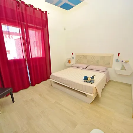 Casa Mondrian - Comfort E Design Con Piscina Privata Tiggiano